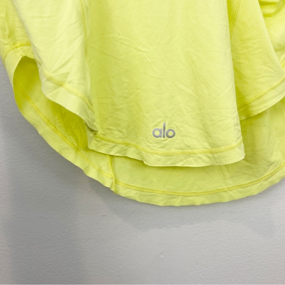 Alo Yoga Bend Tank Top in Shock Yellow Size Small - Picture 7 of 7